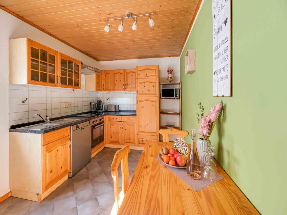 Holiday Home In The Eifel-Mosel With Garden Roes Kültér fotó